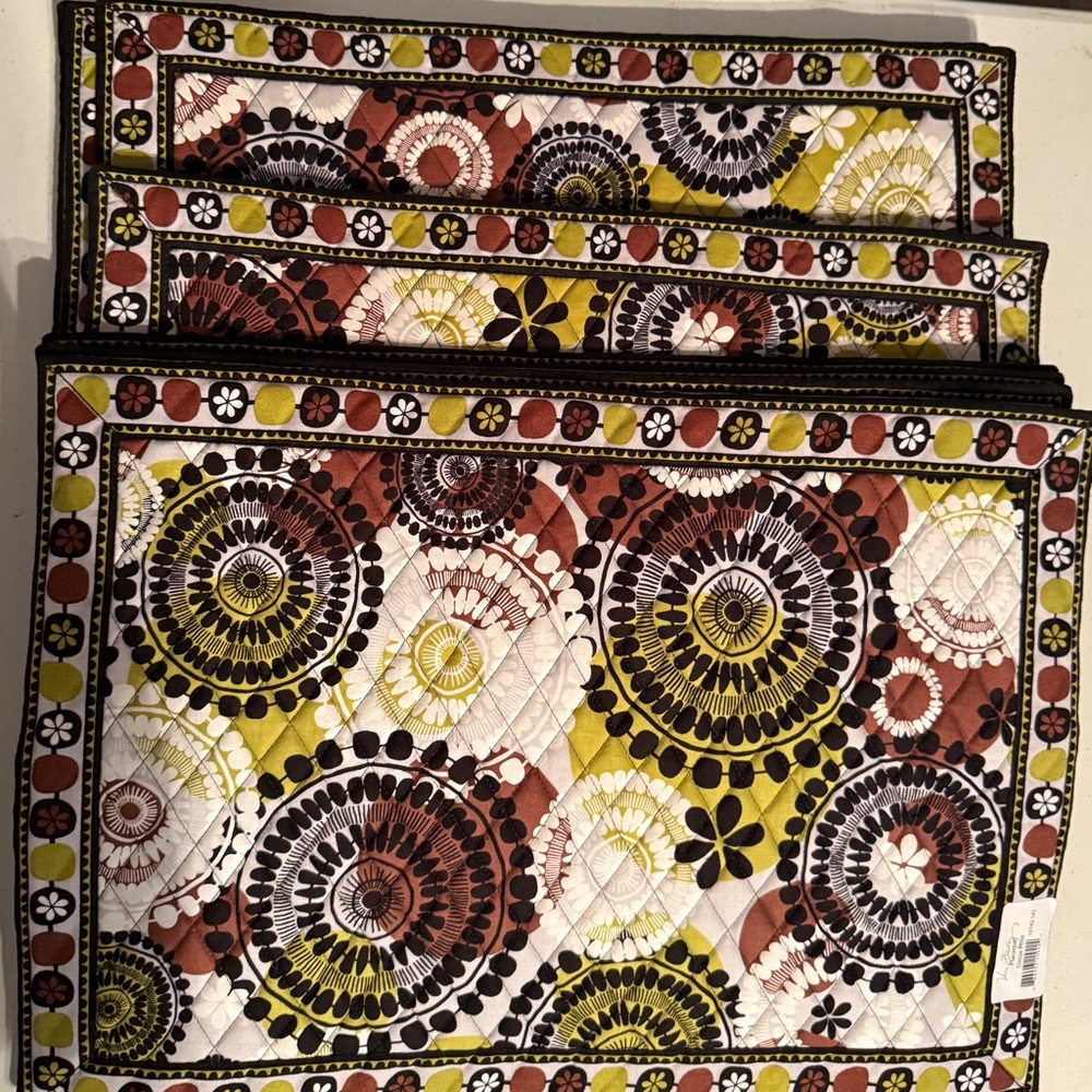 Vintage Vera Bradley Placemat in COCOA MOSS pattern in New condition. One.